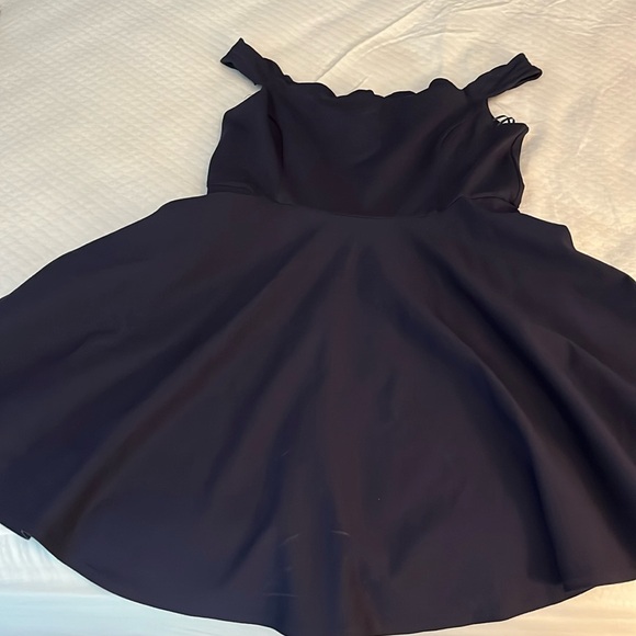 Modcloth Dresses & Skirts - ModCloth ponte flare dress